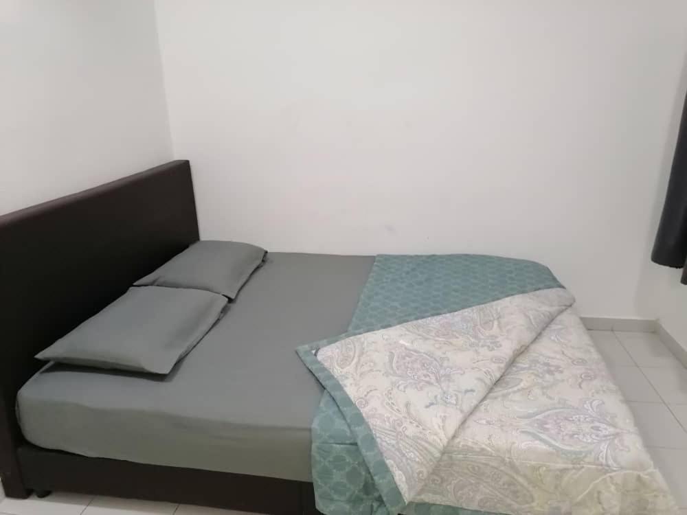 Mesahill Nilai 2 Room Condo - Fast Wifi, Amazing Pool & Tv Exterior foto